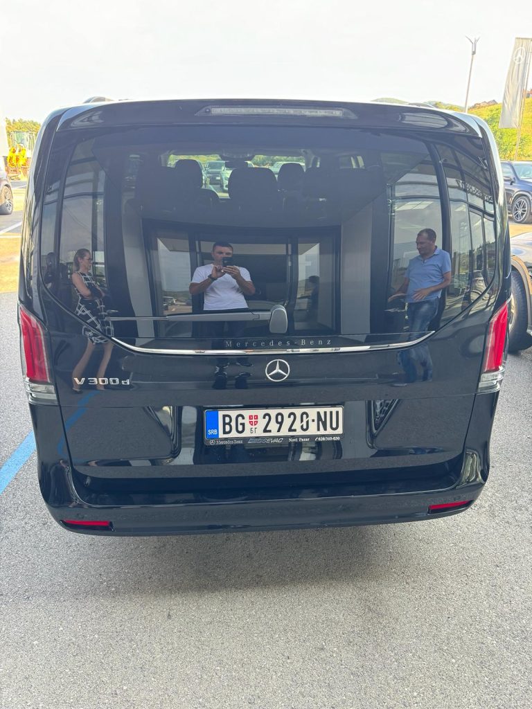 mercedes-v-class-00002