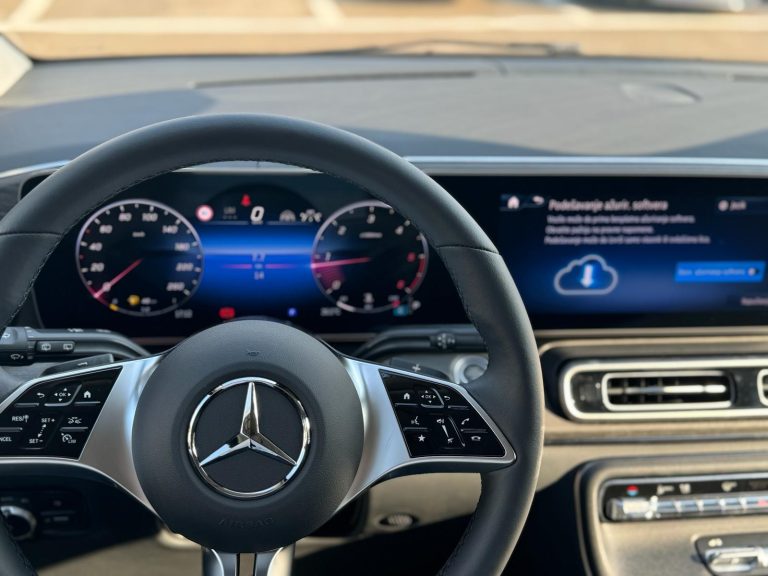 mercedes-e-class-00001