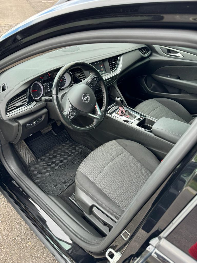 opel-insignia-00008