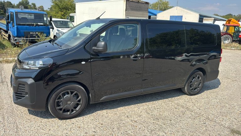 opel-vivaro-00003