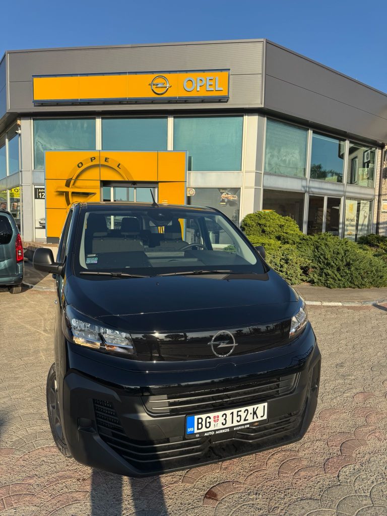 opel-vivaro-00005