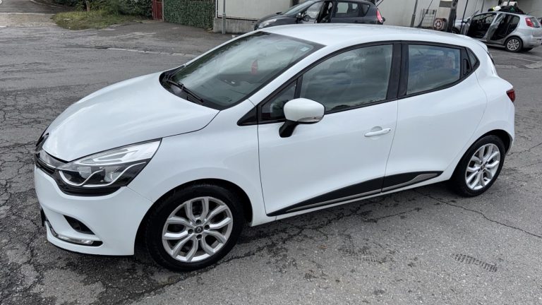 renault-clio-00001