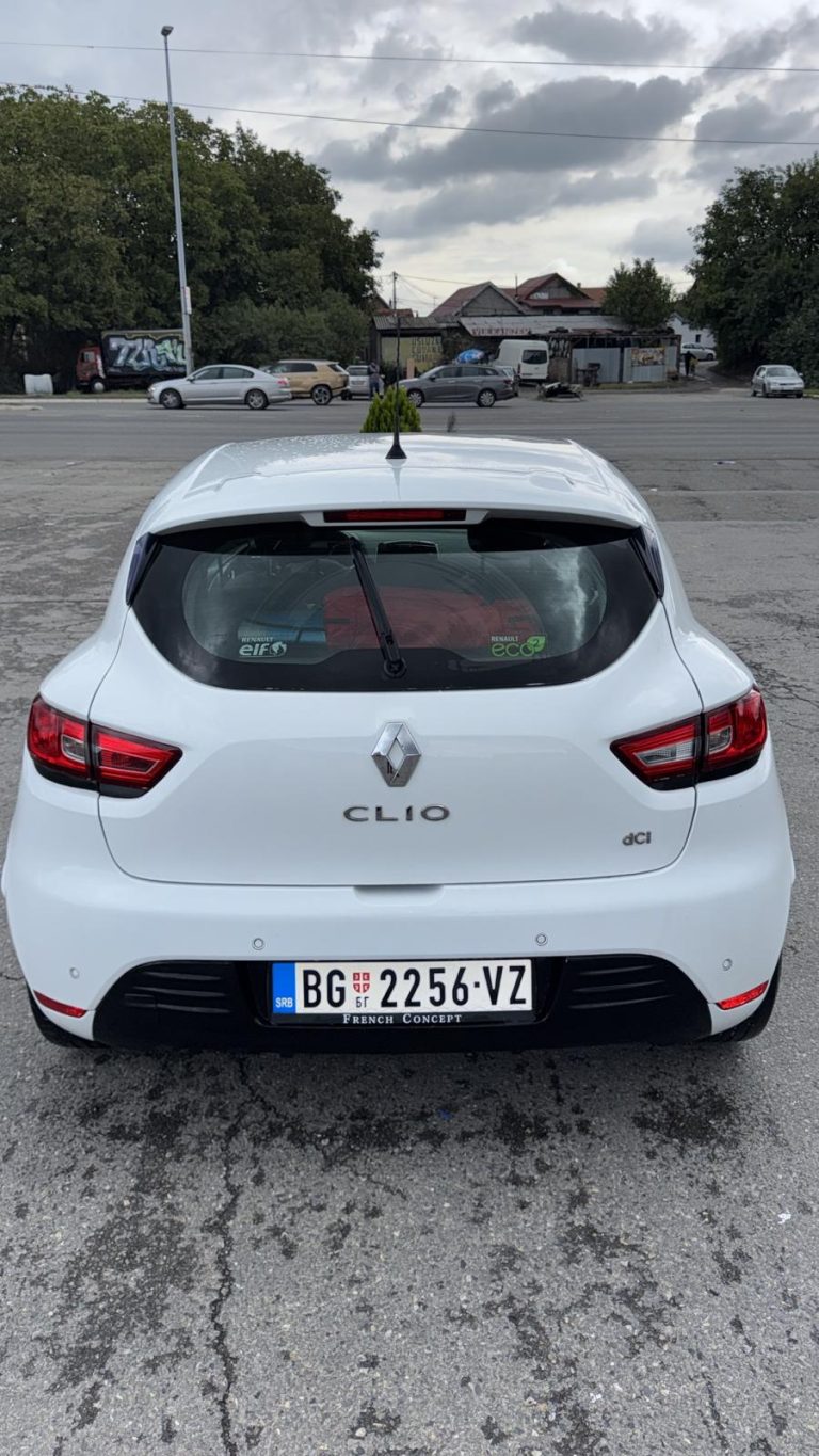 renault-clio-00002