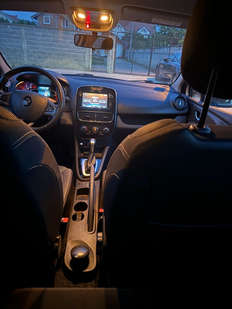 renta-a-car-renault-clio-karavan-00004