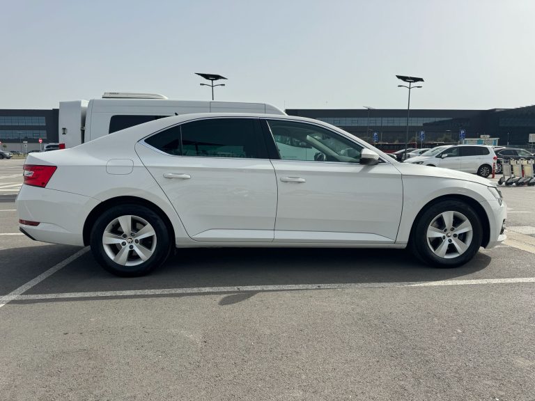 skoda-superb-limuzina-00009