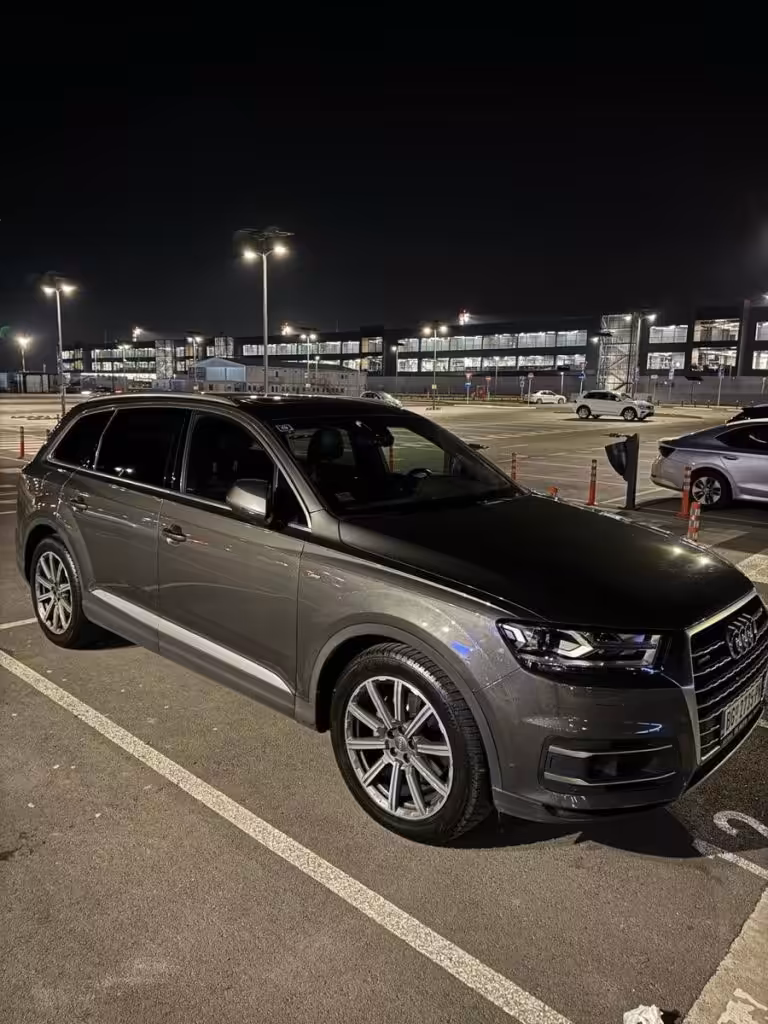 Audi q7 s line 00002