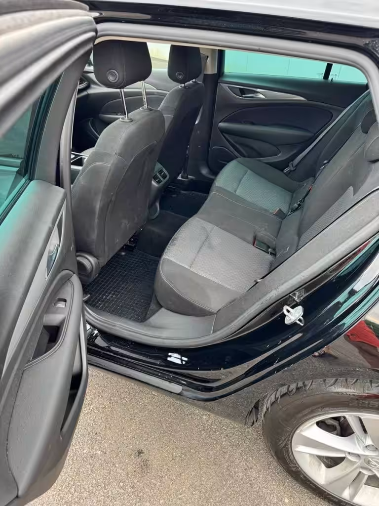 Opel insignia 00006