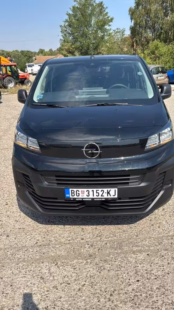 Opel vivaro 00002
