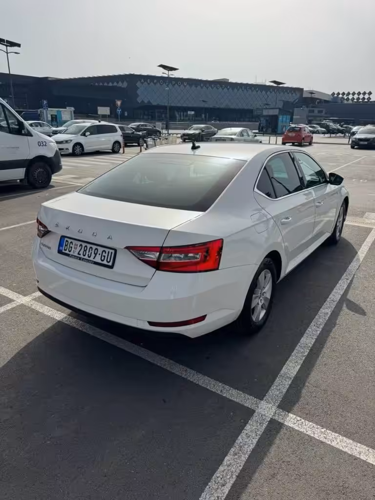 Skoda superb limuzina 00010