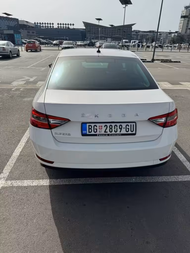 Skoda superb limuzina 00011